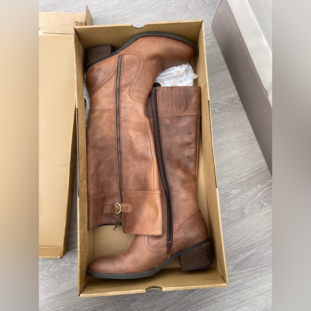Born Tan Rugged Boots